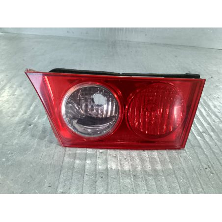 LAMPA TYLNA PRAWA W KLAPE HONDA ACCORD VII 2.0 16V 2003 P3214R 