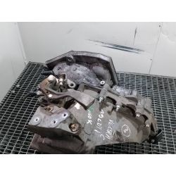 SKRZYNIA BIEGÓW MANUALNA OPEL VECTRA C 1.9 CDTI2002F40                                            