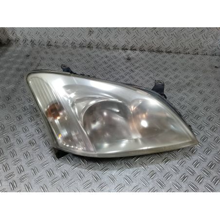 LAMPA PRZÓD PRAWA TOYOTA COROLLA E12 1.4 VVT-I 2001 08-212-11D1R 