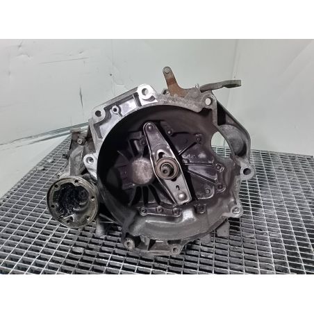 SKRZYNIA BIEGÓW MANUALNA AUDI A3 8P 1.6 FSI 2004 HBM 