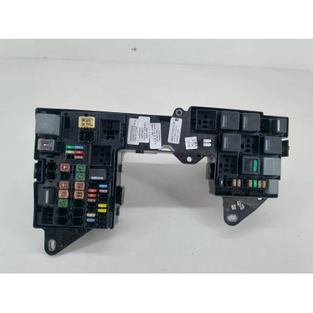 SKRZYNKA BEZPIECZNIKÓW JAGUAR XF X250 3.0 D  2009 AX23-14290-AHA 