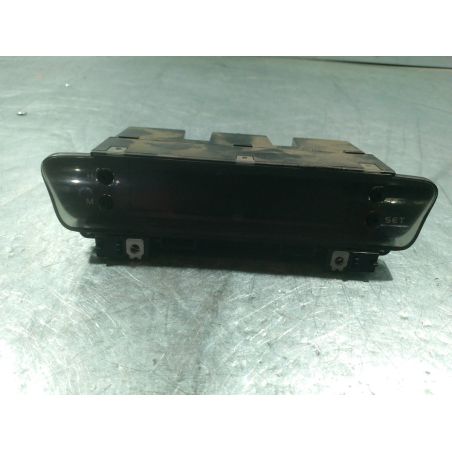 WYŚWIETLACZ RADIA MITSUBISHI COLT VI 1.1 12V 2004 MR587777 