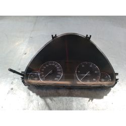 LICZNIK MERCEDES-BENZ W203 2.2 CDTI2003A20354095    110.080.307/004   A2C53092408                                            