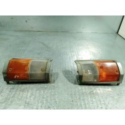 KIERUNKOWSKAZY PRZÓD KOMPLET FIAT 125P 1.5 ME1980                                            