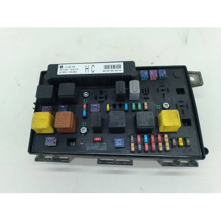 SKRZYNKA BEZPIECZNIKÓW OPEL ZAFIRA B 1.8 16V 2007 13206755 5DK008668-44 