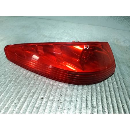 LAMPA TYLNA LEWA PEUGEOT 607 2.7 V6 HDI 2006 