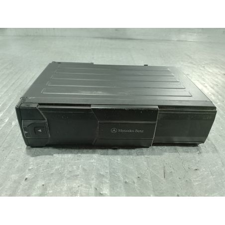 ZMIENIARKA CD MERCEDES-BENZ W220 3.2 CDI 2001 A0028207989 