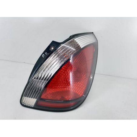 LAMPA TYLNA PRAWA KIA RIO II 1.5 CRDI 110KM 1.5 CRDI 110KM 2008 92402-1G2R 