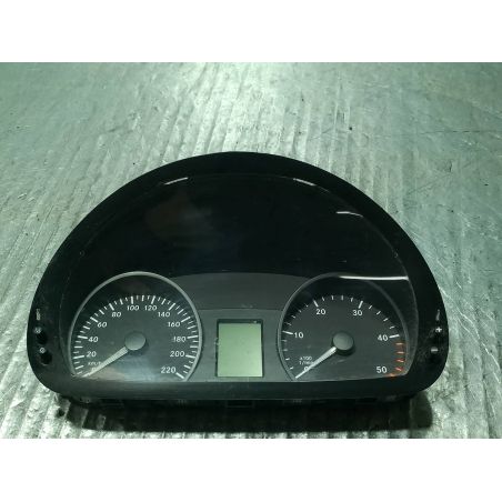 LICZNIK MERCEDES-BENZ VITO 639 2.2 CDI 2.2 CDI 2010 A6399003901 