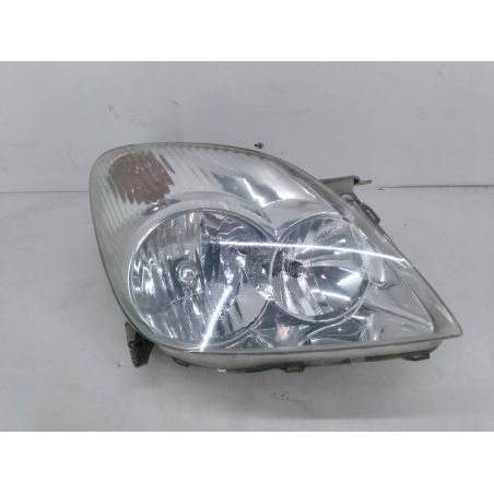 LAMPA PRZÓD PRAWA TOYOTA COROLLA VERSO I 2.0 D4D 2.0 D4D 2004 