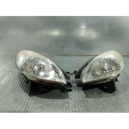 LAMPY PRZÓD KOMPLET CITROEN XSARA PICASSO 1.8 16V 2004 9649557480  9649557380 