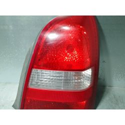 LAMPA TYLNA PRAWA NISSAN PRIMERA P12 ( 03-07 ) 1.8 16V200289025237                                            