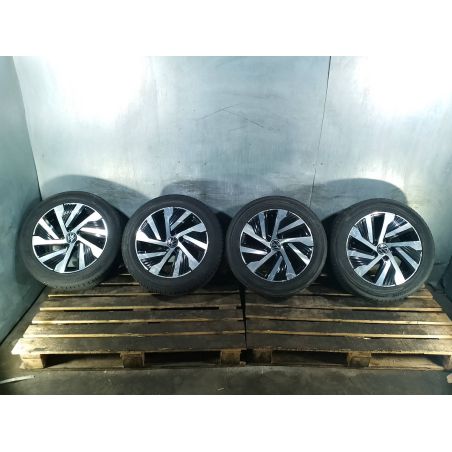 FELGI ALUMINIOWE KOMPLET 16 Z OPONAMI VW GOLF VIII 1.5 TSI 2019 5H0601025A 
