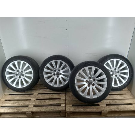FELGI ALUMINIOWE KOMPLET 18 Z OPONAMI OPEL INSIGNIA A 2.0 CDTI 2014 18X8JH2 