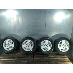 FELGI ALUMINIOWE KOMPLET 15 Z OPONAMI CHEVROLET LUMINA 3.11992205/65  R15  104H      T15X6X36MM                                            