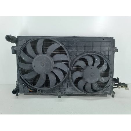 ZESTAW CHŁODNIC WODA KLIMA WENTYLATOR AUDI A3 ( 8P1 ) 1.6 1.6 8V 2004 1K0121207M  13-55D 300 186  1K0121251P 