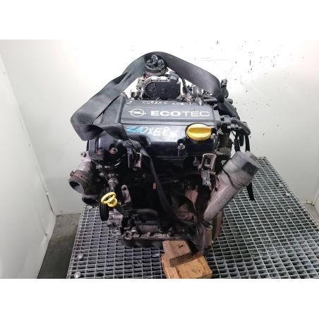 SILNIK OPEL CORSA C 1.0 B 2003 Z10XEP 