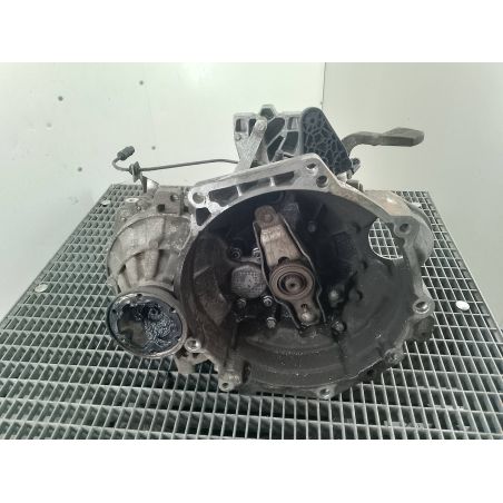 SKRZYNIA BIEGÓW MANUALNA VW PASSAT B6 2.0 FSI 150KM 2.0 FSI 2007 JYL 