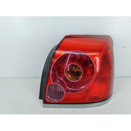 LAMPA TYLNA PRAWA TOYOTA AVENSIS II T25 2.0 D-4D 116KM 2.0 D4D 2005 