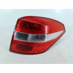 LAMPA TYLNA PRAWA RENAULT LAGUNA III ( 07-15 ) 2.0 DCI 150KM2.0 DCI2007                                            
