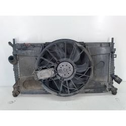 CHŁODNICA WODY Z WENTYLATOREM VOLVO V50 2.0 D 136KM2.0 D2005                                            