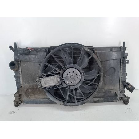 CHŁODNICA WODY Z WENTYLATOREM VOLVO V50 2.0 D 136KM 2.0 D 2005 