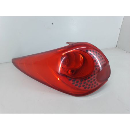 LAMPA TYLNA LEWA PEUGEOT 207 SW 1.4 16V 2007 9680158080 