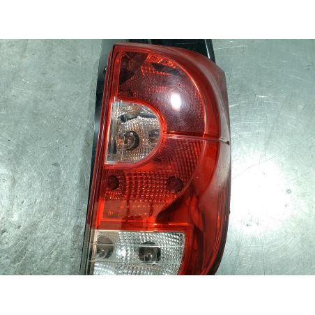 LAMPA TYLNA PRAWA MITSUBISHI COLT VI 1.3 B 2008 8330A480 