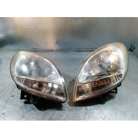 LAMPY PRZÓD KOMPLET RENAULT KANGOO I LIFT 1.5 DCI 2005 20-A361   20-A362 