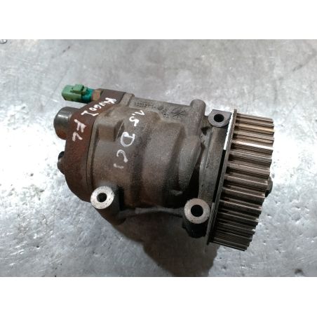 POMPA WTRYSKOWA RENAULT KANGOO I LIFT 1.5 DCI 2005 9303Z110A   8200057346C  8200057225 