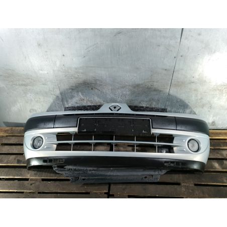 ZDERZAK PRZÓD RENAULT CLIO II LIFT 1.2 16V 2003     