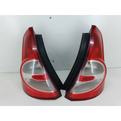 LAMPY TYŁ KOMPLET DACIA SANDERO I 1.2 16V 75KM1.2 16V20108200734825  8200734824                                            