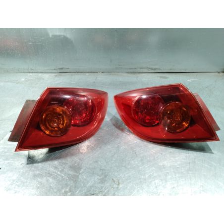LAMPY TYŁ KOMPLET MAZDA 3 1.6 16V 2003 P2912  P2913 
