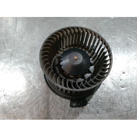 WENTYLATOR NAWIEWU, DMUCHAWA AUDI A4 B7 1.6  2006 8E1820021E 