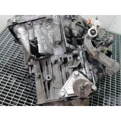 SKRZYNIA BIEGÓW MANUALNA PEUGEOT 607 2.2 HDI200220UE05                                            