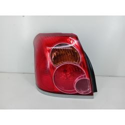 LAMPA TYLNA LEWA TOYOTA AVENSIS II T25 1.8 VVT-I 129KM1.8 16V2003                                            