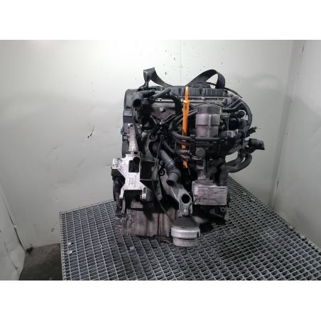 SILNIK VW PASSAT B5 FL 1.9 TDI 130KM 1.9 TDI 2003 AWX 