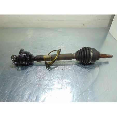 PÓŁOŚ LEWA PRZÓD RENAULT LAGUNA II ( 02-07 ) 1.9 DCI 2004 8200079913 