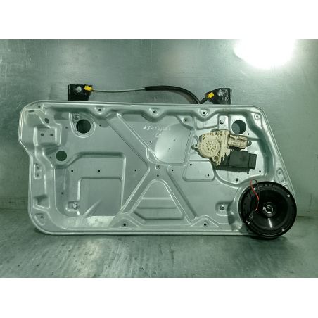 PODNOŚNIK SZYBY LEWY PRZÓD Z STELAŻEM VW NEW BEETLE 2.0 115KM 2.0 1999 1J2959802C 