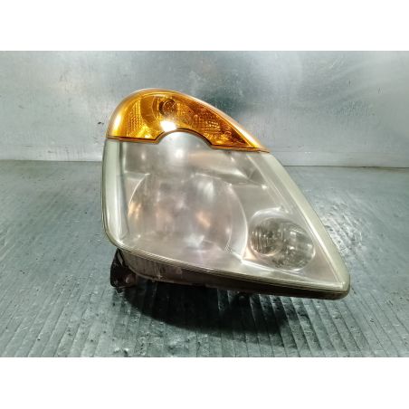 LAMPA PRZÓD PRAWA RENAULT MODUS 1.2 16V 75KM 1.2 16V 2006 8200540239 