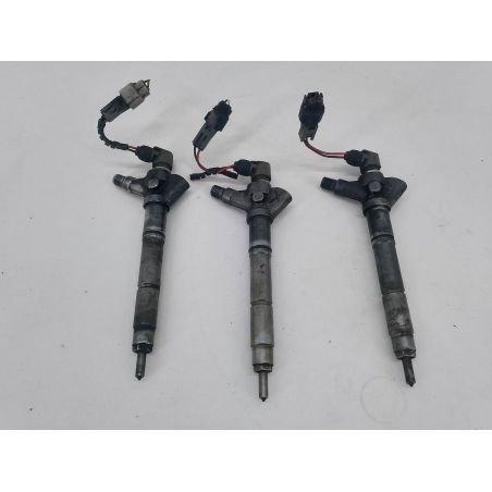 WTRYSKIWACZ TOYOTA COROLLA VERSO II 2.2 D-4D 177KM 2.2 D-4D 2007 23670-0R040 