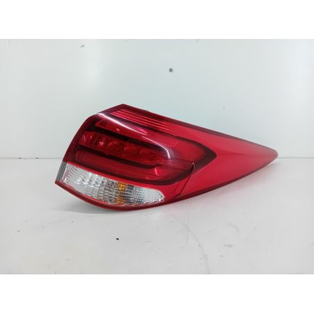 LAMPA TYLNA PRAWA HYUNDAI I40 1.7 CRDI 2016 92402-3Z5 