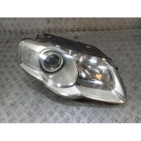 LAMPA PRZÓD PRAWA VW PASSAT B6 1.9 TDI 105KM 1.9 TDI 2005 VK125-A201R 