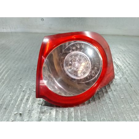 LAMPA TYLNA PRAWA VW PASSAT B6 1.9 TDI 105KM 1.9 TDI 2007 3C9945096N 