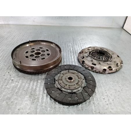 KOŁO DWUMASOWE KOMPLETNE OPEL ASTRA H 1.9 CDTI 2005 41502410  124035110  324039410 