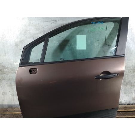 DRZWI LEWY PRZÓD RENAULT CAPTUR 0.9 TCE 90KM 0.9 TCE 2013 