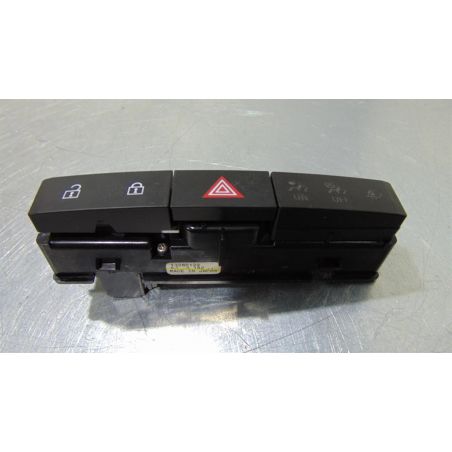 WŁĄCZNIK AWARYJNYCH OPEL ASTRA IV J 2013 13285122 