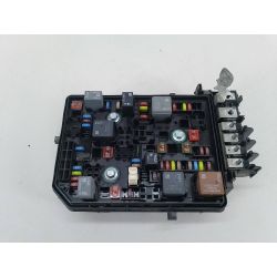 SKRZYNKA BEZPIECZNIKÓW ZEWNĘTRZNA OPEL ASTRA K 1.6 CDTI201815514069                                            