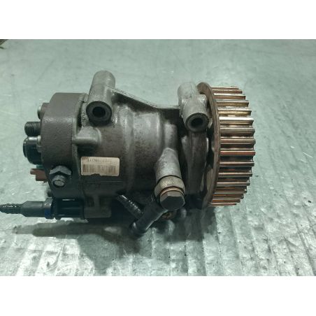 POMPA WTRYSKOWA RENAULT MEGANE II ( 02-09 ) 1.5 DCI 2005 8200423059-A  8200057225  R9042A041A  