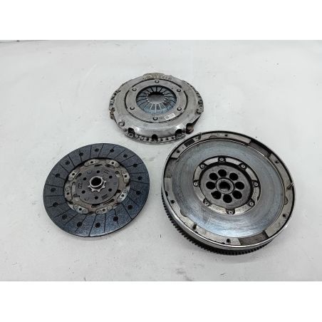 KOŁO DWUMASOWE KOMPLETNE OPEL INSIGNIA 1.6 SIDI TURBO 170KM 1.6 16V 2014 55574769  55574767 1 